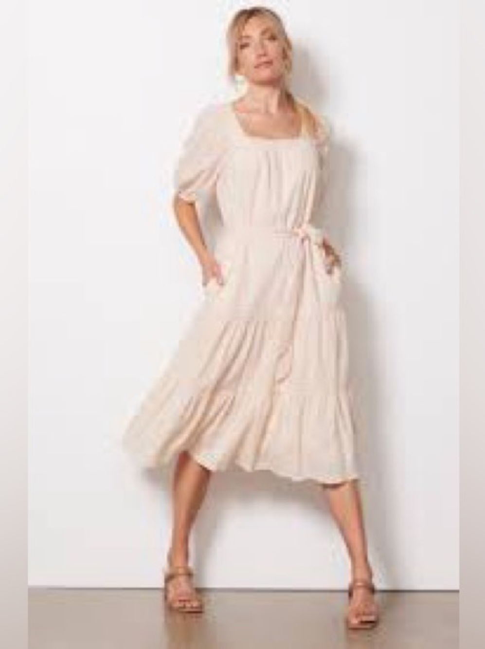 Evereve Carly midi dress